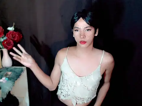 xCandy Hotgirlx online show from June 11, 2026, 12:32 am
