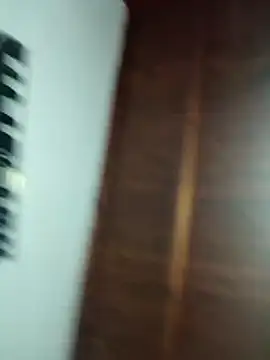 Laacoluu online show from April 9, 2026, 2:55 am