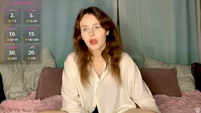 Snapshot of NessBarre chatting on June 10, 2026, 9:14 pm NessBarre online show from June 10, 2026, 9:14 pm