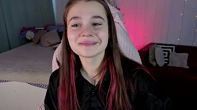 Snapshot of Kacey_Love chatting on April 8, 2026, 1:33 pm Kacey Love online show from April 8, 2026, 1:33 pm