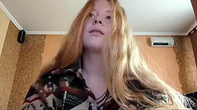 KateVibe 01 online show from June 7, 2026, 12:04 am