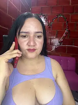 Snapshot of Fresita-12 chatting on June 10, 2026, 6:23 am Fresita-12 online show from June 10, 2026, 6:23 am