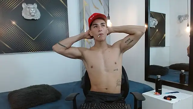 GoldenDesireX  online show from April 7, 2026, 7:14 pm