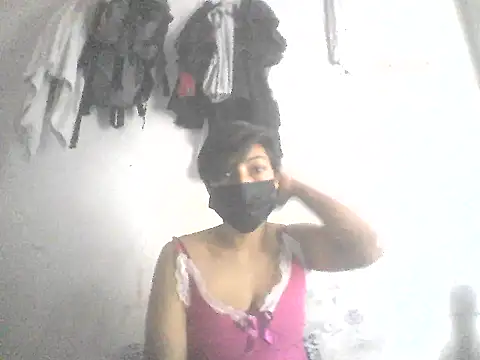 Snapshot of hotty-krtika chatting on April 15, 2026, 9:27 am hotty-krtika online show from April 15, 2026, 9:27 am