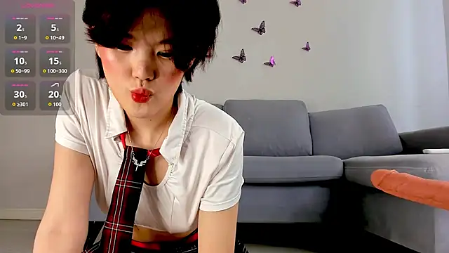 Snapshot of linmilena chatting on April 19, 2026, 3:17 am linmilena online show from April 19, 2026, 3:17 am