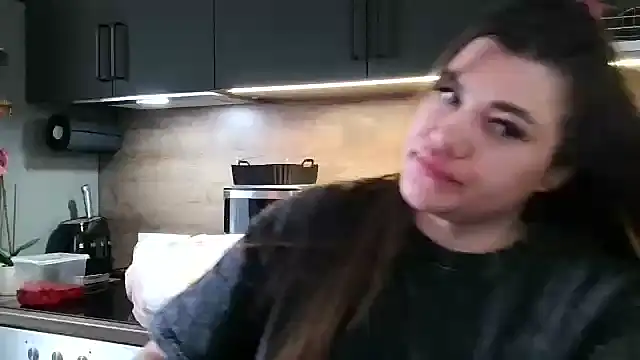 miss preggie online show from April 9, 2026, 1:27 pm