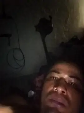 Snapshot of Yovanymartinez chatting on April 5, 2026, 3:42 pm Yovanymartinez online show from April 5, 2026, 3:42 pm