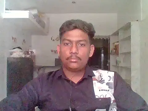 Snapshot of het123__ chatting on April 6, 2026, 5:19 am het123 online show from April 6, 2026, 5:19 am