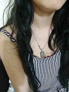 Snapshot of Monika_kumari6 chatting on April 15, 2026, 4:47 pm Monika kumari6 online show from April 15, 2026, 4:47 pm