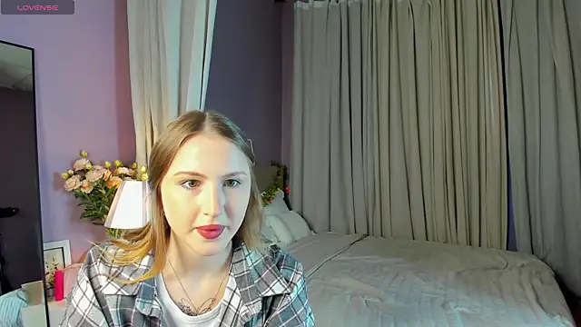 Snapshot of April_Jackson chatting on April 9, 2026, 1:16 am April Jackson online show from April 9, 2026, 1:16 am