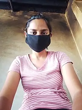 Snapshot of x_priya chatting on April 16, 2026, 7:53 am x priya online show from April 16, 2026, 7:53 am