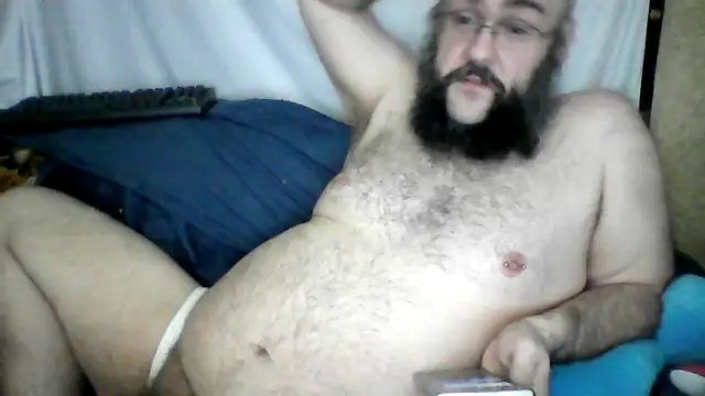 BriTheTopBear online show from April 22, 2026, 1:52 am