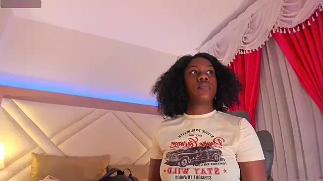Snapshot of Angel-Dove chatting on May 10, 2026, 2:55 pm Angel-Dove online show from May 10, 2026, 2:55 pm