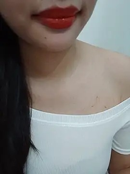 Luckyy29 online show from June 24, 2026, 4:33 am