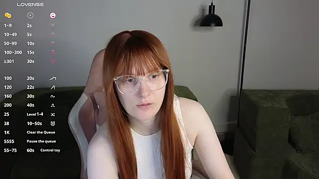 Snapshot of JessieWayy chatting on April 13, 2026, 2:17 am JessieWayy online show from April 13, 2026, 2:17 am