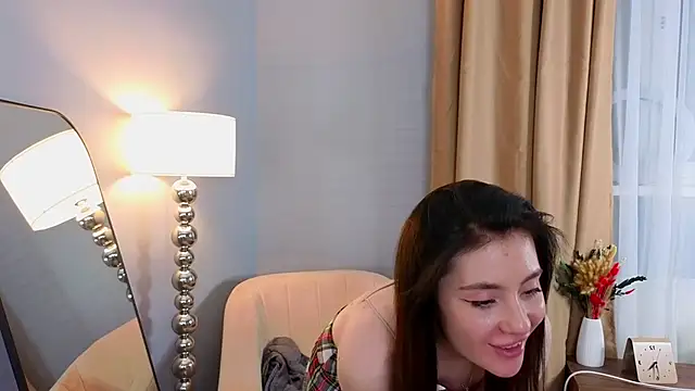 Snapshot of KimiFivePlus chatting on April 9, 2026, 3:28 pm KimiFivePlus online show from April 9, 2026, 3:28 pm