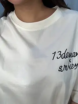 Snapshot of Mon2k-sayhi chatting on April 14, 2026, 2:56 pm Mon2k-sayhi online show from April 14, 2026, 2:56 pm