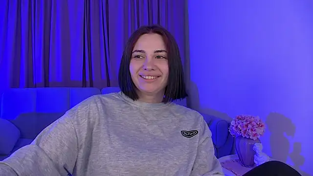 Snapshot of AdrianaToress chatting on June 2, 2026, 7:16 pm AdrianaToress online show from June 2, 2026, 7:16 pm