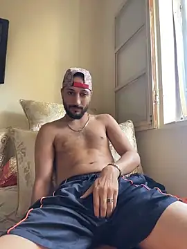 Snapshot of legende59 chatting on June 7, 2026, 2:10 pm legende59 online show from June 7, 2026, 2:10 pm