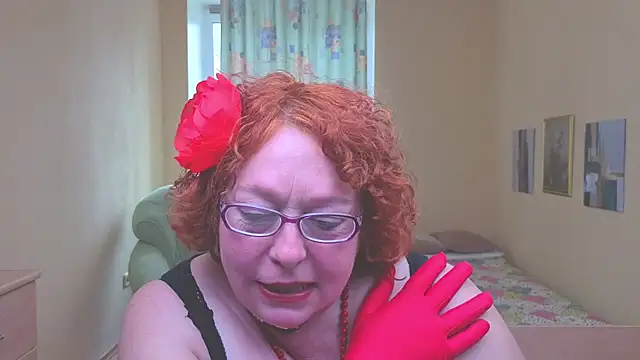 Fara Flutte online show from April 24, 2026, 6:16 am