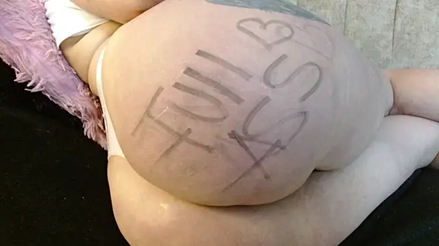 Snapshot of Melanie_Slut_nasty chatting on May 8, 2026, 10:09 am Melanie Slut nasty online show from May 8, 2026, 10:09 am