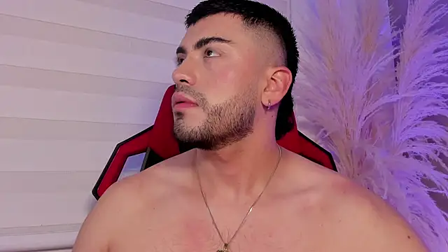 Snapshot of Alexander_Diazz chatting on May 19, 2026, 3:18 pm Alexander Diazz online show from May 19, 2026, 3:18 pm