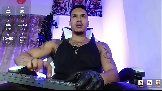 Snapshot of DARK_BLACK_0 chatting on April 17, 2026, 1:30 am DARK BLACK 0 online show from April 17, 2026, 1:30 am