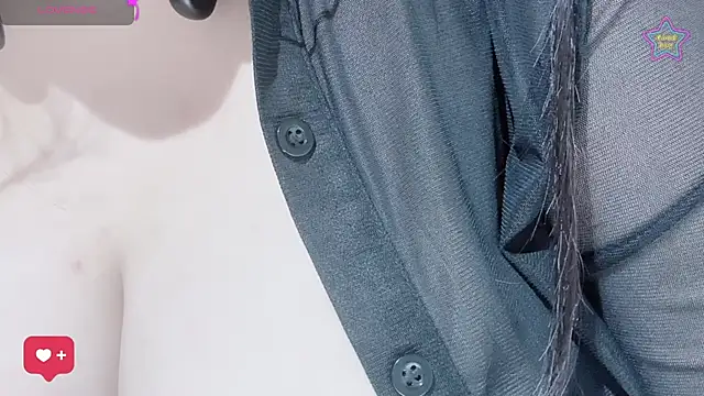 Snapshot of EX-886 chatting on April 13, 2026, 10:59 pm EX-886 online show from April 13, 2026, 10:59 pm