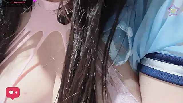 EX-886 online show from May 6, 2026, 10:42 am