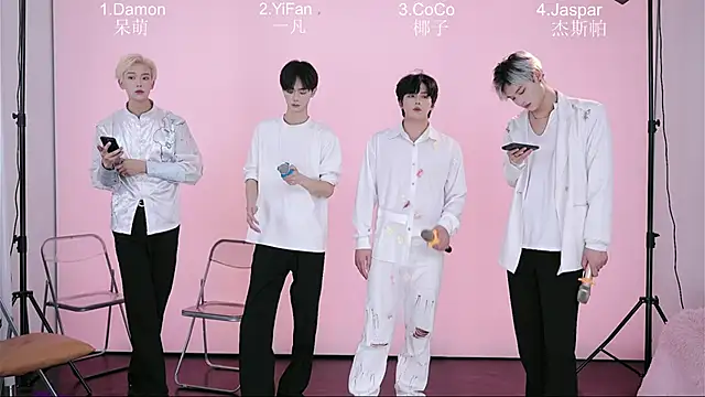 XL-CandyShop online show from April 8, 2026, 7:19 am