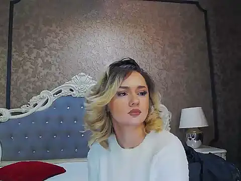 Snapshot of Ivy_Quin chatting on April 9, 2026, 4:01 am Ivy Quin online show from April 9, 2026, 4:01 am