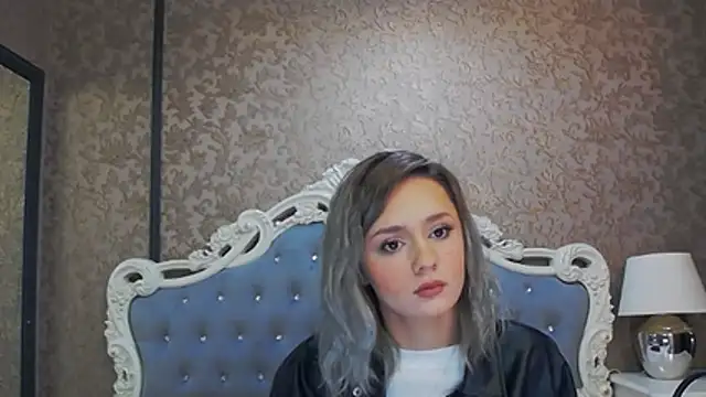 Snapshot of Ivy_Quin chatting on April 30, 2026, 3:35 am Ivy Quin online show from April 30, 2026, 3:35 am