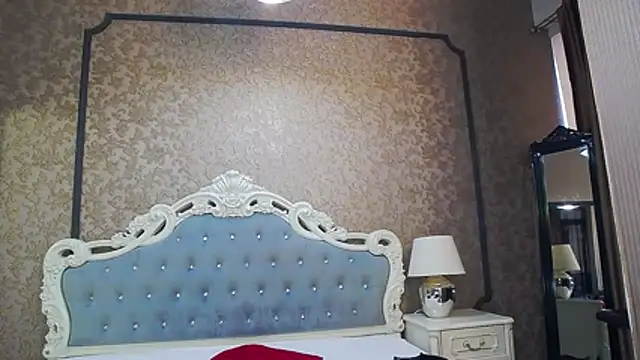 Snapshot of Ivy_Quin chatting on May 22, 2026, 5:03 am Ivy Quin online show from May 22, 2026, 5:03 am