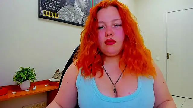 Snapshot of Aillia-Rous chatting on May 16, 2026, 6:54 am Aillia-Rous online show from May 16, 2026, 6:54 am