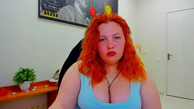 Snapshot of Aillia-Rous chatting on May 16, 2026, 10:36 am Aillia-Rous online show from May 16, 2026, 10:36 am