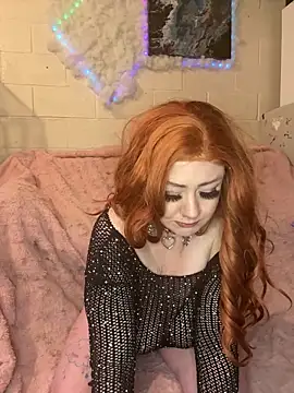KarmaValentina online show from May 4, 2026, 1:23 am