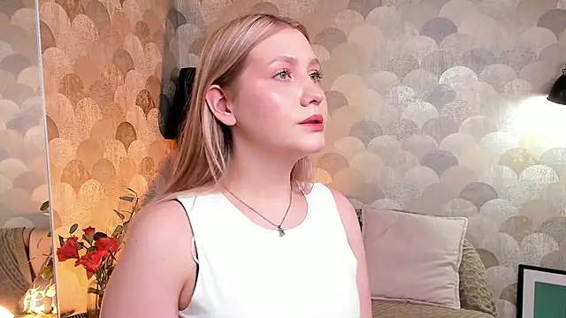 Emilicious online show from April 19, 2026, 1:32 pm