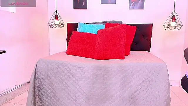 Snapshot of hilary_banks1 chatting on July 11, 2026, 4:48 am hilary banks1 online show from July 11, 2026, 4:48 am