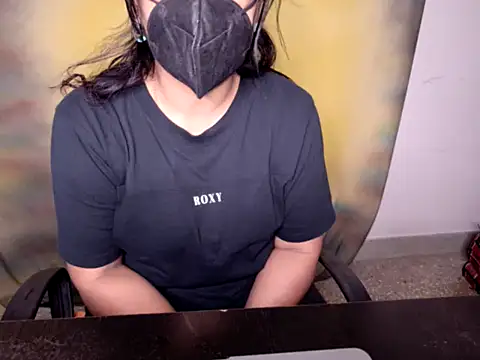 Snapshot of Dimblestar chatting on April 13, 2026, 6:52 am Dimblestar online show from April 13, 2026, 6:52 am