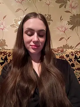 AlinaLove3213 online show from June 11, 2026, 8:29 pm