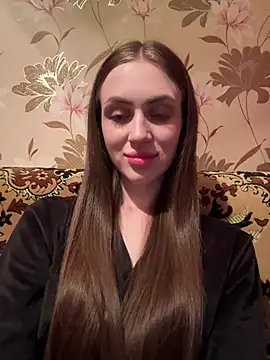 AlinaLove3213 online show from July 8, 2026, 7:40 pm