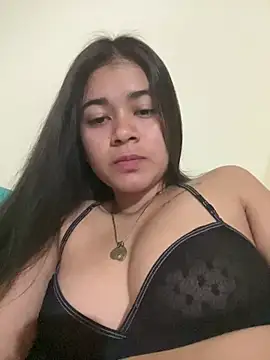 Kloe zaf online show from May 19, 2026, 6:42 am