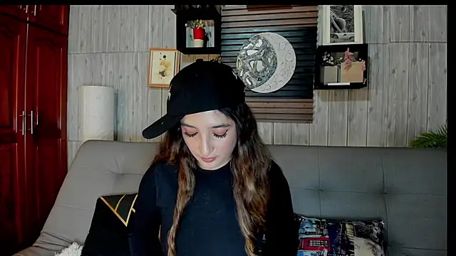 Alucarda666 online show from July 19, 2026, 8:56 pm