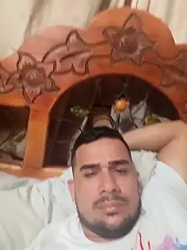 franDuxxx online show from April 13, 2026, 5:07 pm