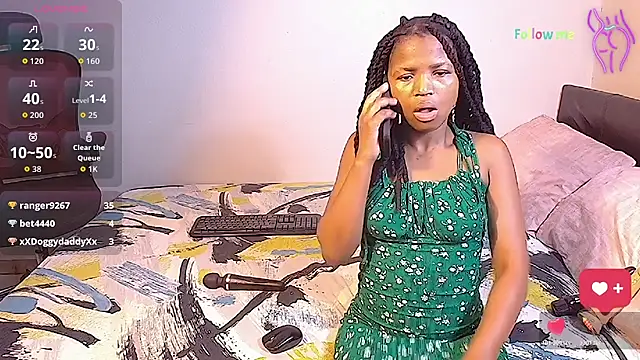 Snapshot of CocoaBelle chatting on April 20, 2026, 6:53 pm CocoaBelle online show from April 20, 2026, 6:53 pm