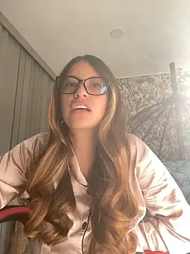 Snapshot of Ambar_Zaf chatting on May 28, 2026, 12:02 pm Ambar Zaf online show from May 28, 2026, 12:02 pm