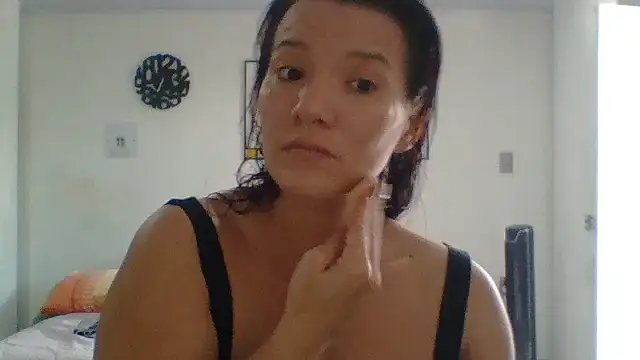 Snapshot of valery_fitt chatting on June 11, 2026, 7:45 pm valery fitt online show from June 11, 2026, 7:45 pm
