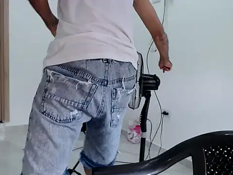 mijoprietosex online show from April 12, 2026, 2:55 pm