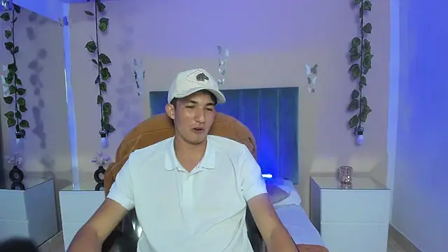 angel of sinn online show from April 14, 2026, 3:34 am