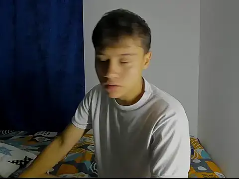 Snapshot of JFuck_bunny777 chatting on April 14, 2026, 11:05 am JFuck bunny777 online show from April 14, 2026, 11:05 am